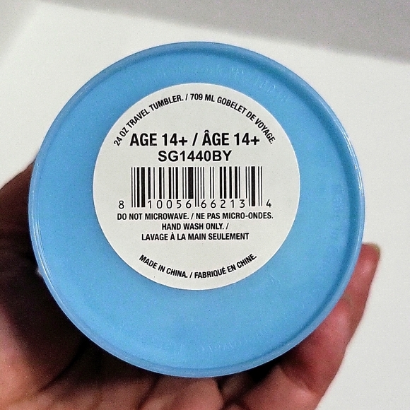 New 24oz SpongeBob SquarePa color changing tumbler w/reusable ice cubes included - Picture 4 of 5